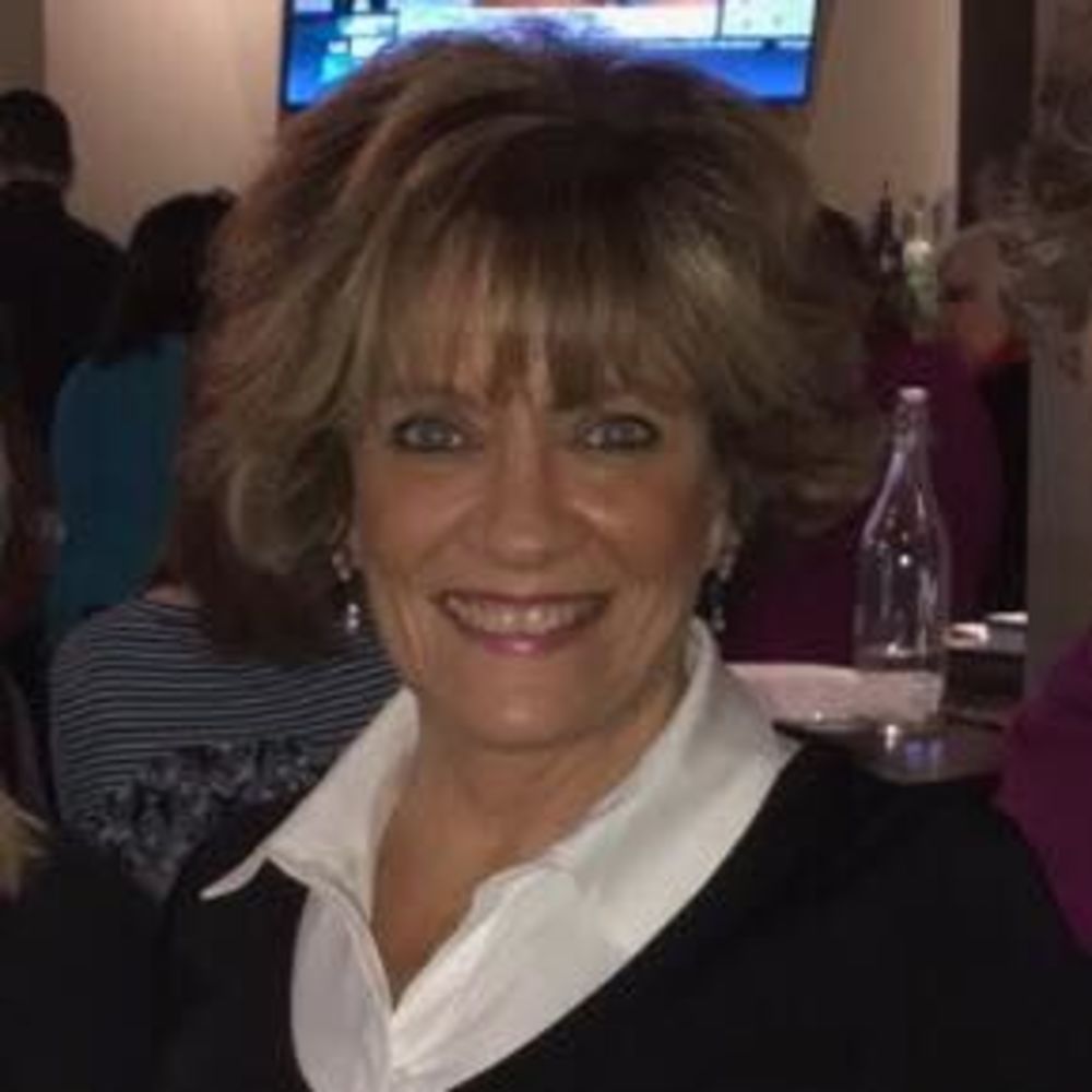 Meet your Posher, Suzanne